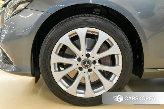 Mercedes-Benz E-Class W213 id 3828931 из Кореи 15