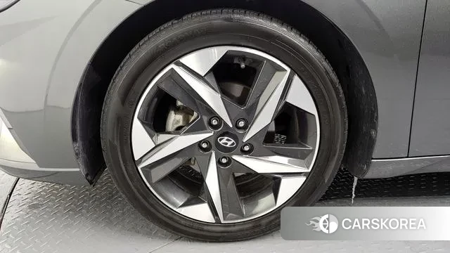 Hyundai Avante (CN7) id 3616208 из Кореи 15