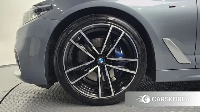 BMW 5 Series (G30) id 3677381 из Кореи 15