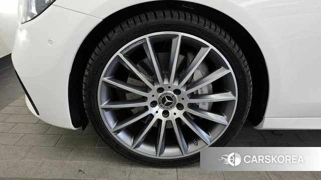 Mercedes-Benz E-Class W213 id 4330751 из Кореи 32