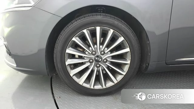 Kia Come New K7 id 4746701 из Кореи 15