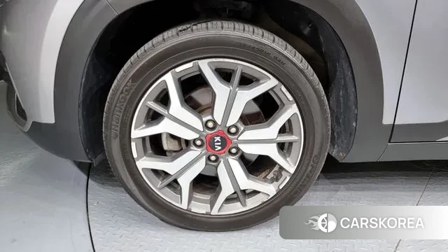 Kia Seltos id 2995188 из Кореи 15