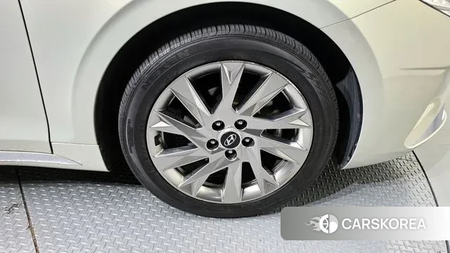 Hyundai The New Grandeur IG Hybrid id 3264617 из Кореи 15