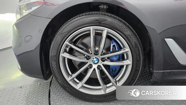 BMW 5 Series (G30) id 4694219 из Кореи 30