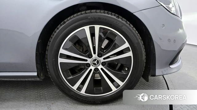 Mercedes-Benz E-Class W213 id 3852747 из Кореи 15