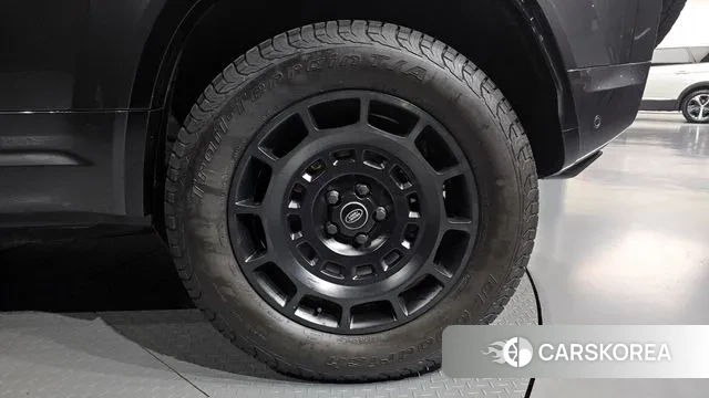 Land Rover Defender (L663) id 3745129 из Кореи 15