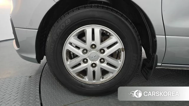 Hyundai The New Grand Starex id 4574382 из Кореи 15