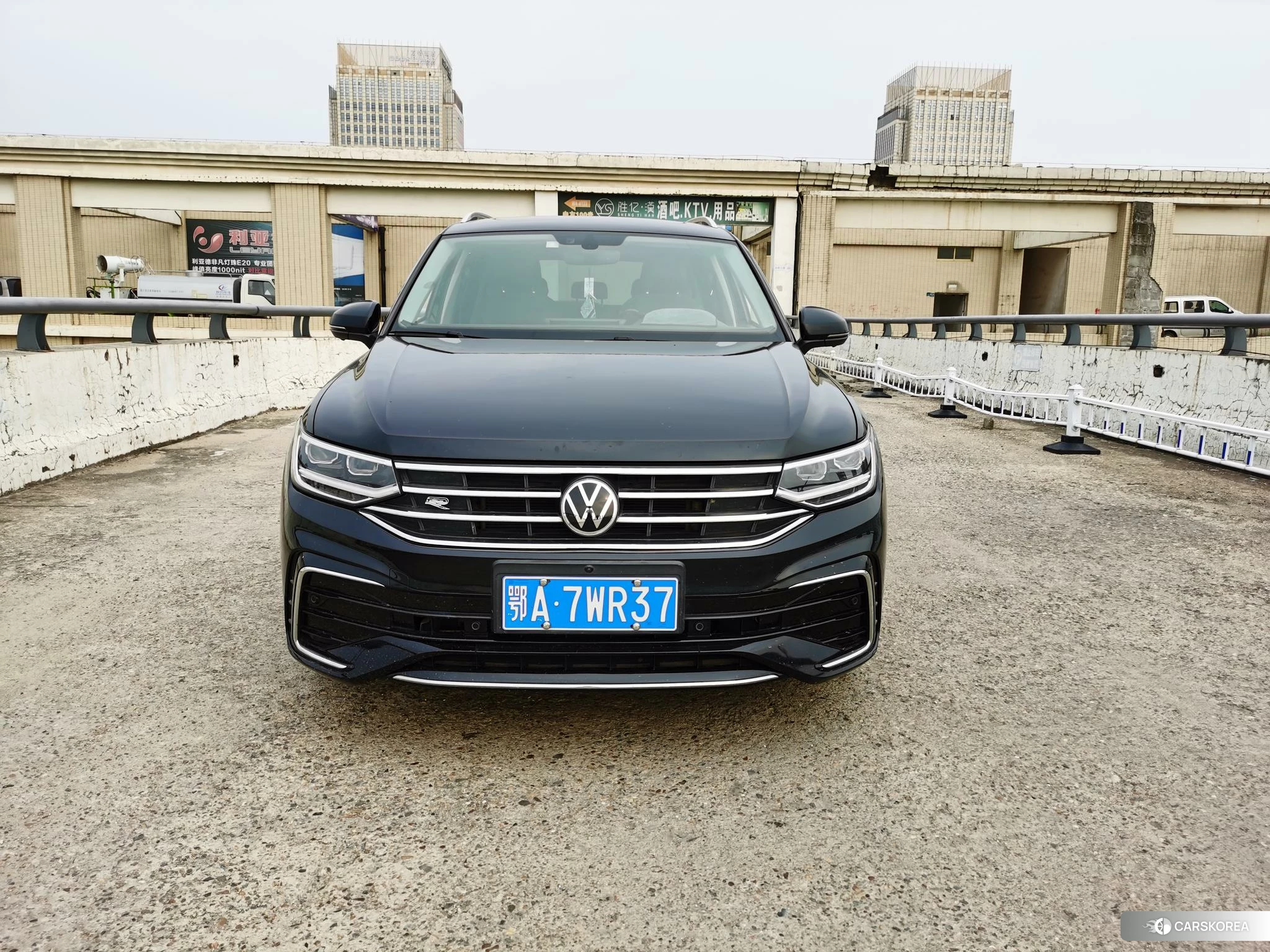 Volkswagen Tiguan L 2021 Черный из Китая, фото 5
