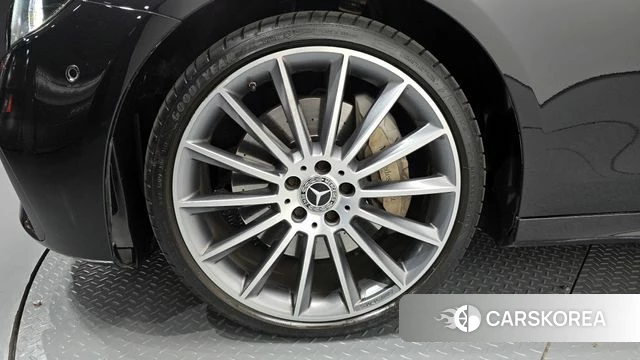 Mercedes-Benz E-Class W213 id 4232023 из Кореи 25