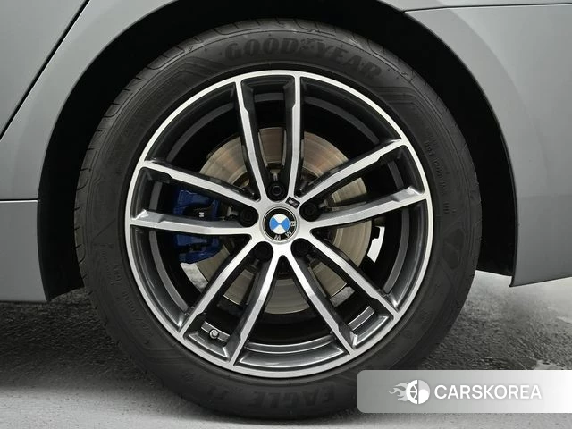 BMW 5 Series (G30) id 4602994 из Кореи 15