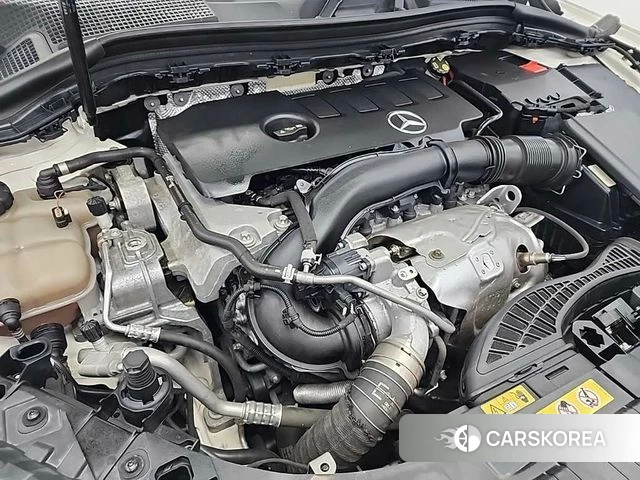 Mercedes-Benz GLA - Class H247 id 4464227 из Кореи 9