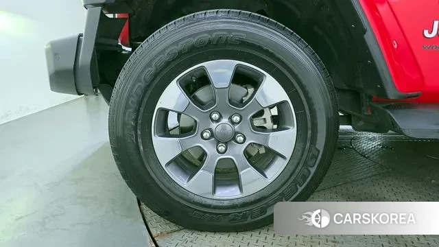 Jeep Wrangler (JL) id 3171036 из Кореи 15