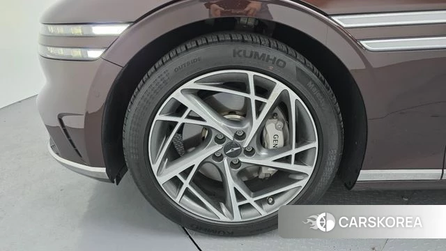 Genesis G90 (RS4) id 3909964 из Кореи 15