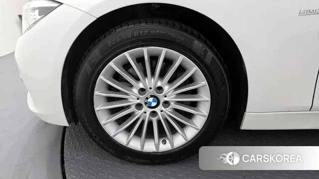 BMW 3 Series (F30) id 3622705 из Кореи 15