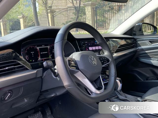 Volkswagen Passat id 4265744 из Китая 22