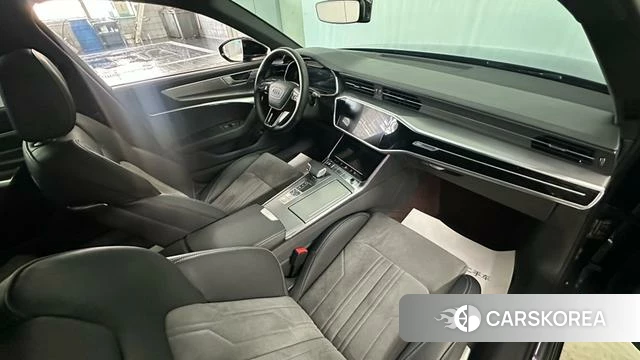 Audi A6L id 4359337 из Китая 13