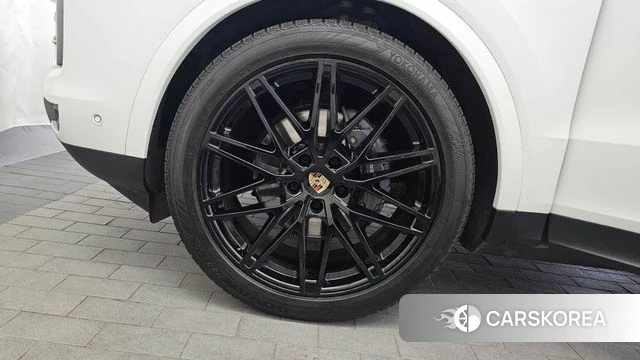 Porsche Cayenne (PO536) id 4322299 из Кореи 29