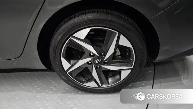 Hyundai Avante (CN7) id 3342984 из Кореи 15