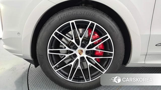 Porsche Cayenne (PO536) id 4441855 из Кореи 29