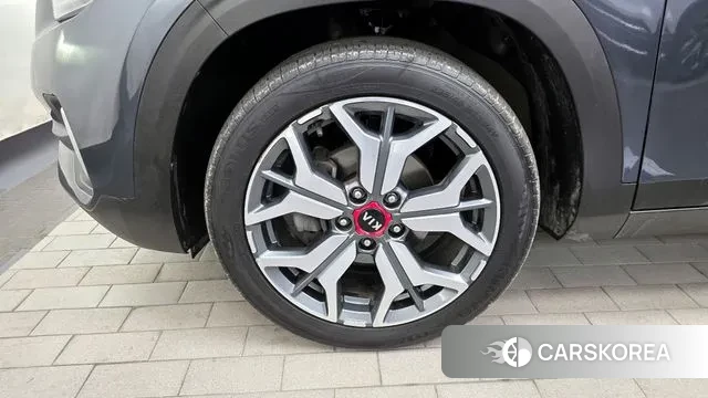 Kia Seltos id 3691972 из Кореи 15