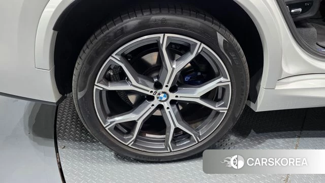 BMW X5 (G05) id 3896920 из Кореи 15