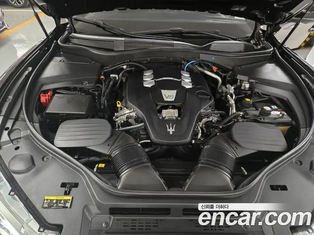 Maserati Levante id 2683003 из Кореи 14