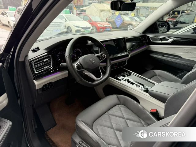 Volkswagen Tourang id 4271406 из Китая 11