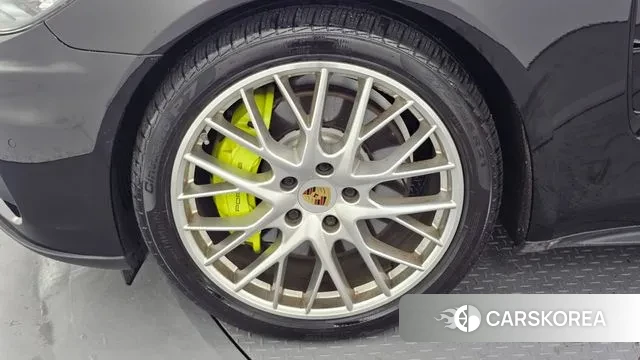 Porsche Panamera (971) id 3029248 из Кореи 15