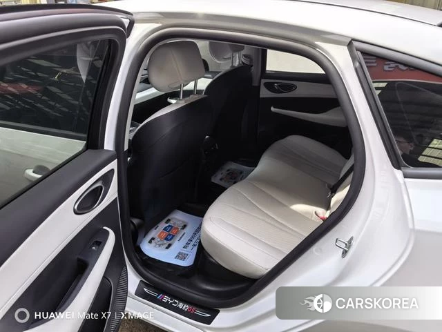 BYD Seal 05DM 2025 Белый из Китая, фото 5