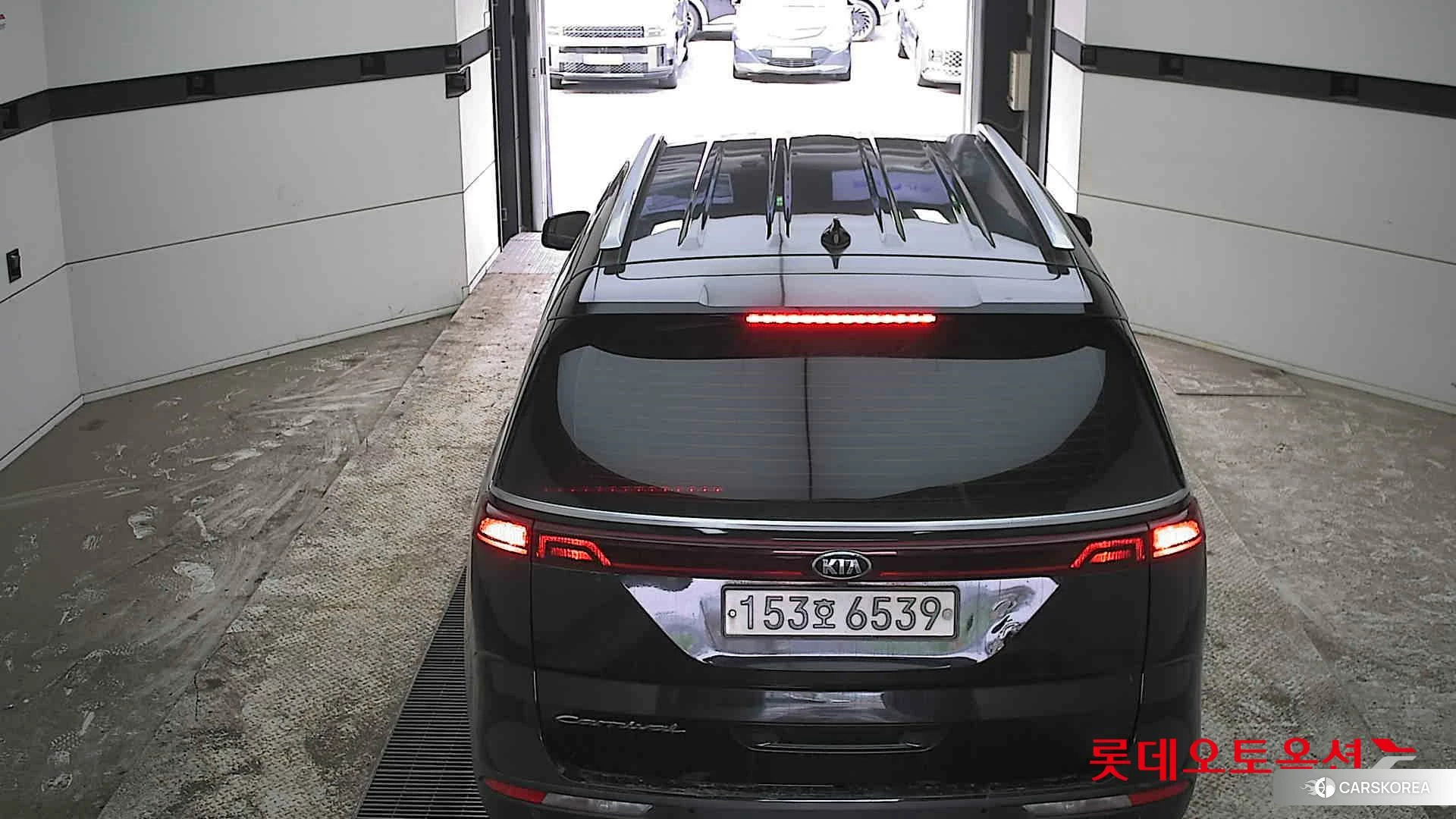 Kia Carnival id 3888387 из Кореи 32