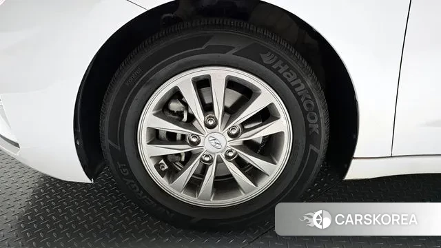 Hyundai The New Avante AD id 3380576 из Кореи 15