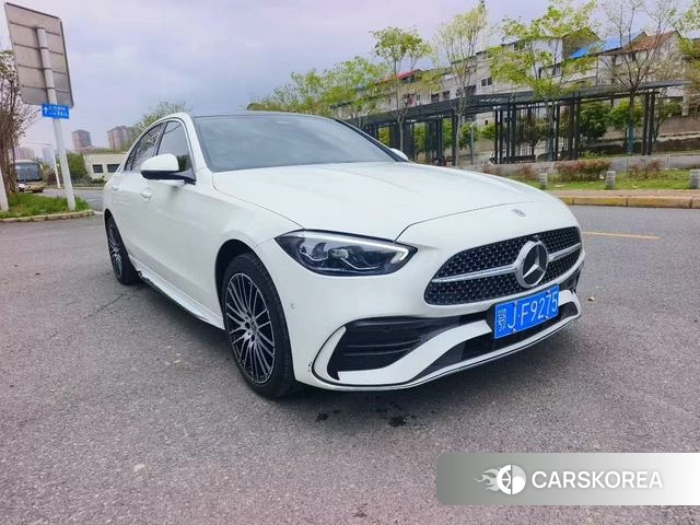 Mercedes-Benz Class C 2025 Белый из Китая, фото 5