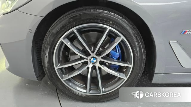 BMW 5 Series (G30) id 4682443 из Кореи 15