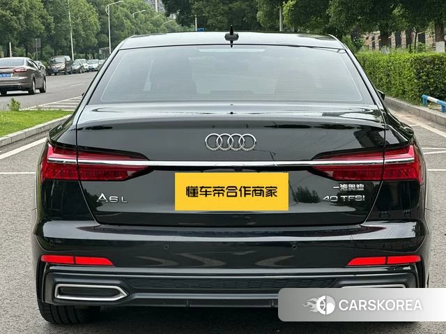 Audi A6L id 4301599 из Китая 9
