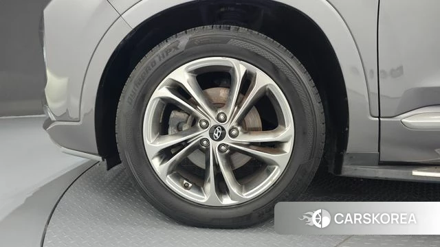 Hyundai Santa Fe TM id 4677685 из Кореи 32