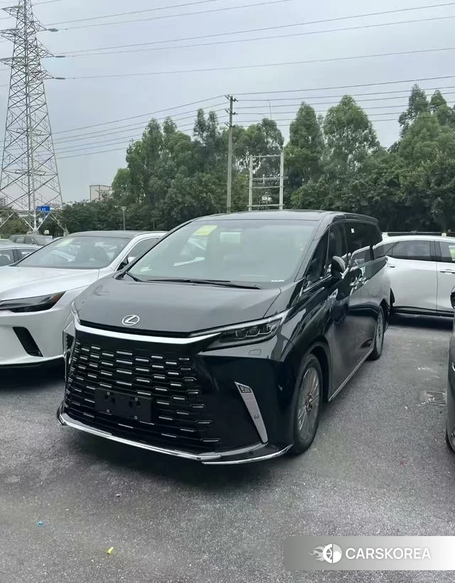 Lexus LM id 4239358 из Китая 7