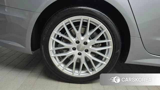 Audi New A6 id 3924847 из Кореи 15