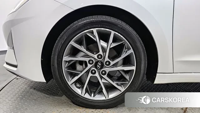 Hyundai The New Avante AD id 3203475 из Кореи 15