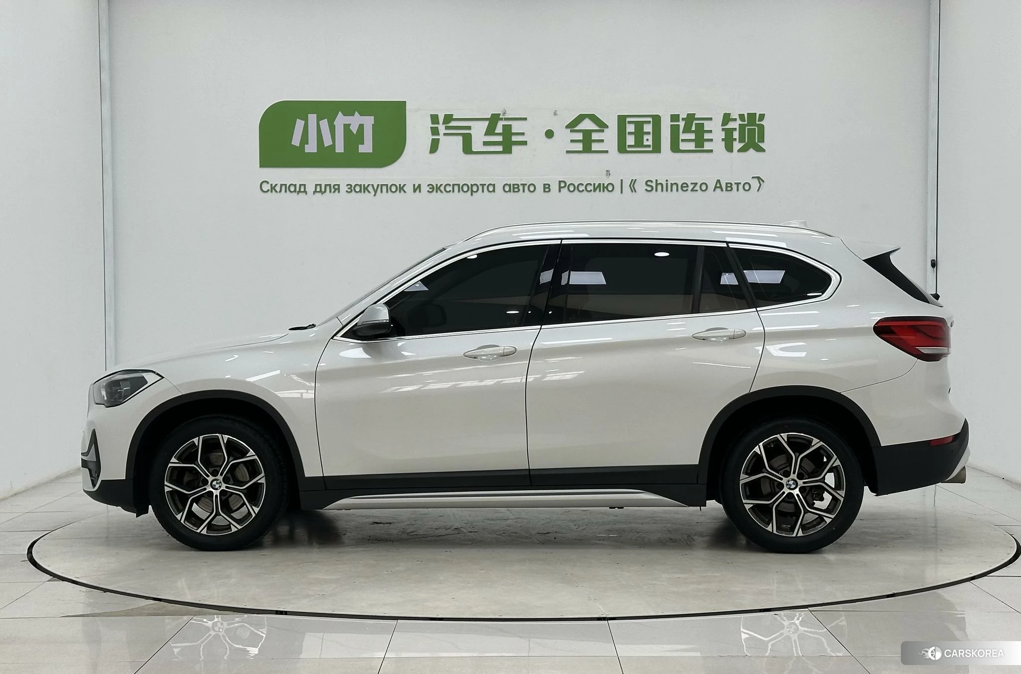 BMW X1 id 4426493 из Китая 13