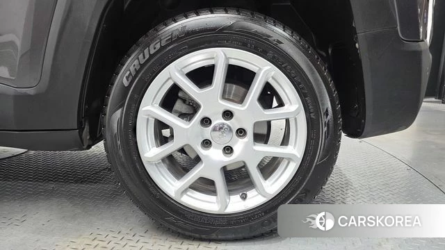 Jeep Renegade id 3800560 из Кореи 15