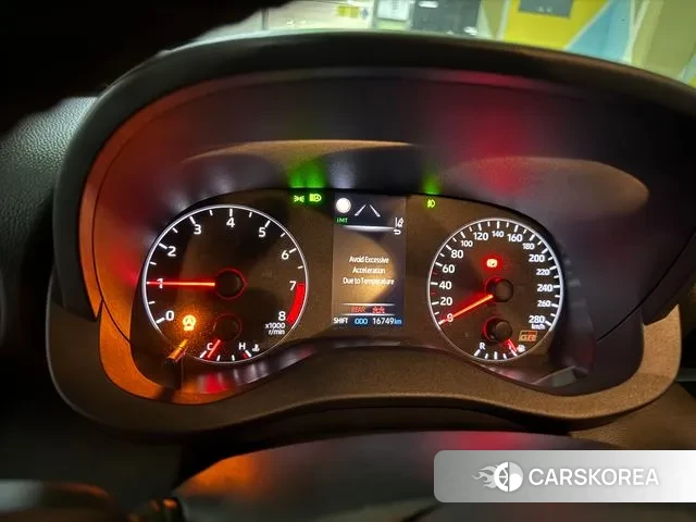 Toyota Yaris (Beats) 2022 Черный из Кореи, фото 5