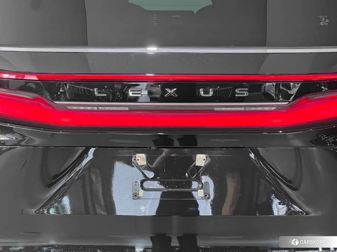 Lexus LM id 4654994 из Китая 28