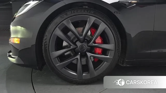 Tesla Model S id 3614939 из Кореи 15