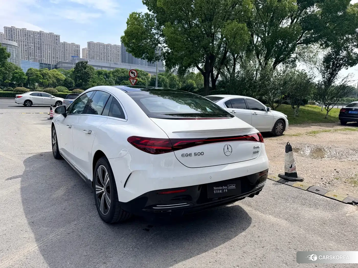 Mercedes-Benz EQE id 4553805 из Китая 9