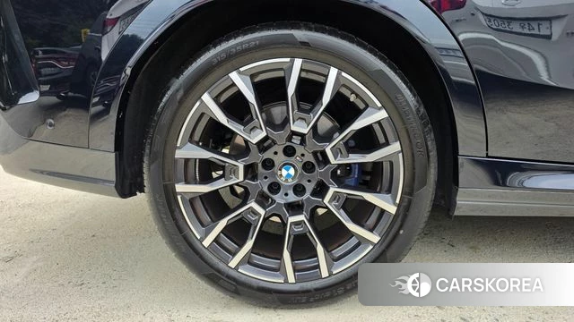 BMW X6 (G06) id 4590464 из Кореи 26