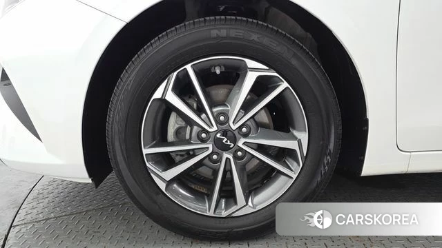 Kia The New K3 2nd generation id 4899070 из Кореи 26