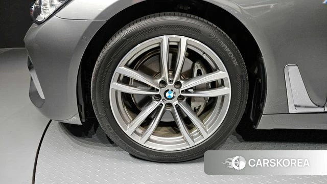 BMW 7 Series (G11) id 4411435 из Кореи 32