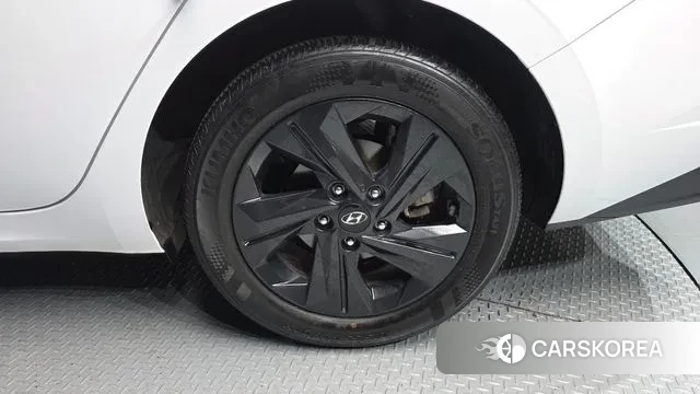 Hyundai Avante (CN7) id 3764559 из Кореи 15