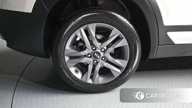 Kia Seltos id 4447128 из Кореи 15