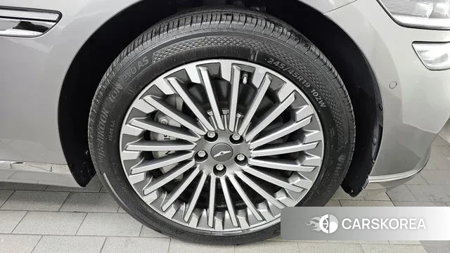 Genesis Electrified G80 (RG3) id 3323070 из Кореи 15